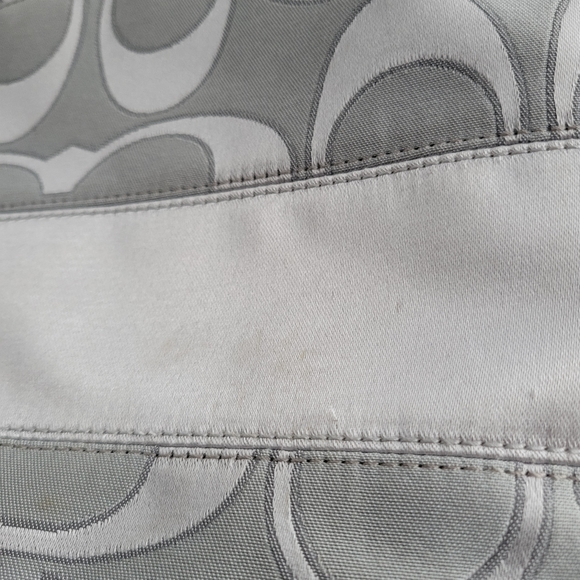 - 😀- GUC Coach Bag - Picture 11 of 16